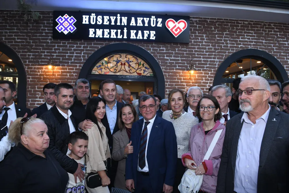 ALTIEYLÜL 75. YIL PARKI KAPILARINI AÇTI