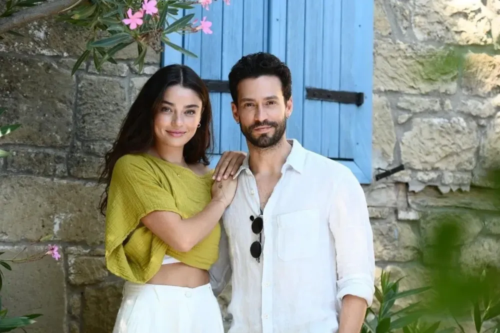 Ekin Koç ve Ayça Ayşin Turan’ı Buluşturan Vicdansız Dizisinden İlk Kare Yayınlandı